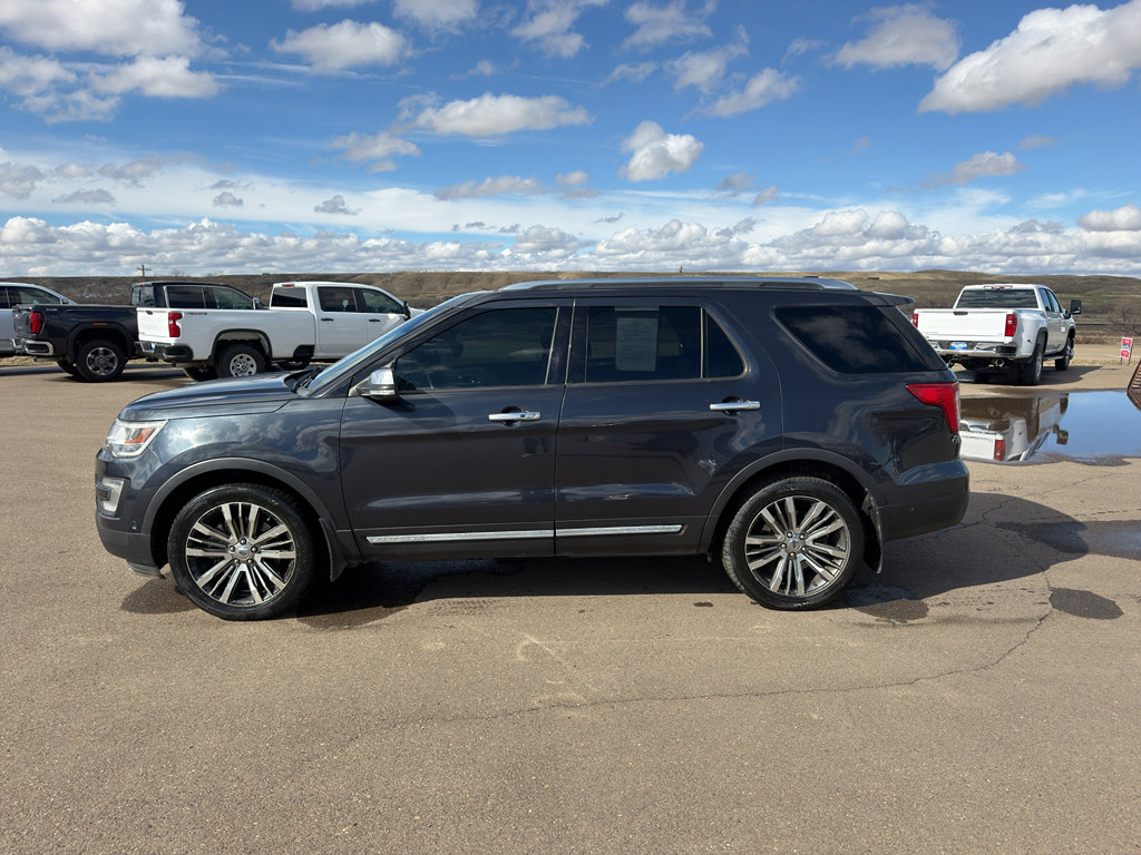 Used 2017 Ford Explorer Platinum AWD/4WD image 31
