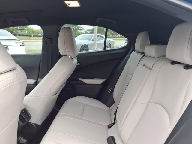 Used 2024 Lexus UX 250h FWD w/ Premium Package image 6