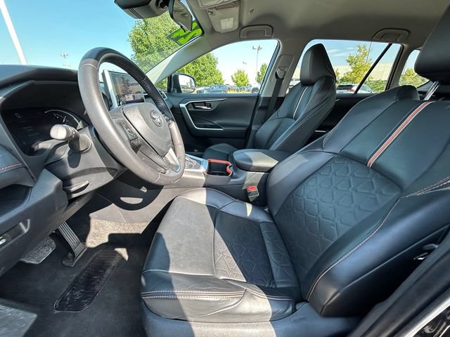 Used 2024 Toyota RAV4 Adventure AWD/4WD image 24