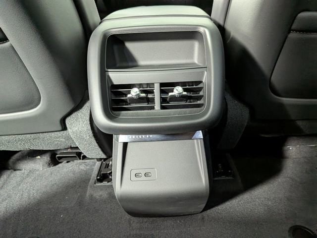 New 2026 Cadillac Lyriq Luxury w/ LPO, Floor Liner Package image 27