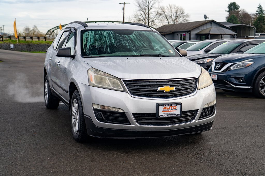 Used 2014 Chevrolet Traverse LS AWD/4WD image 2