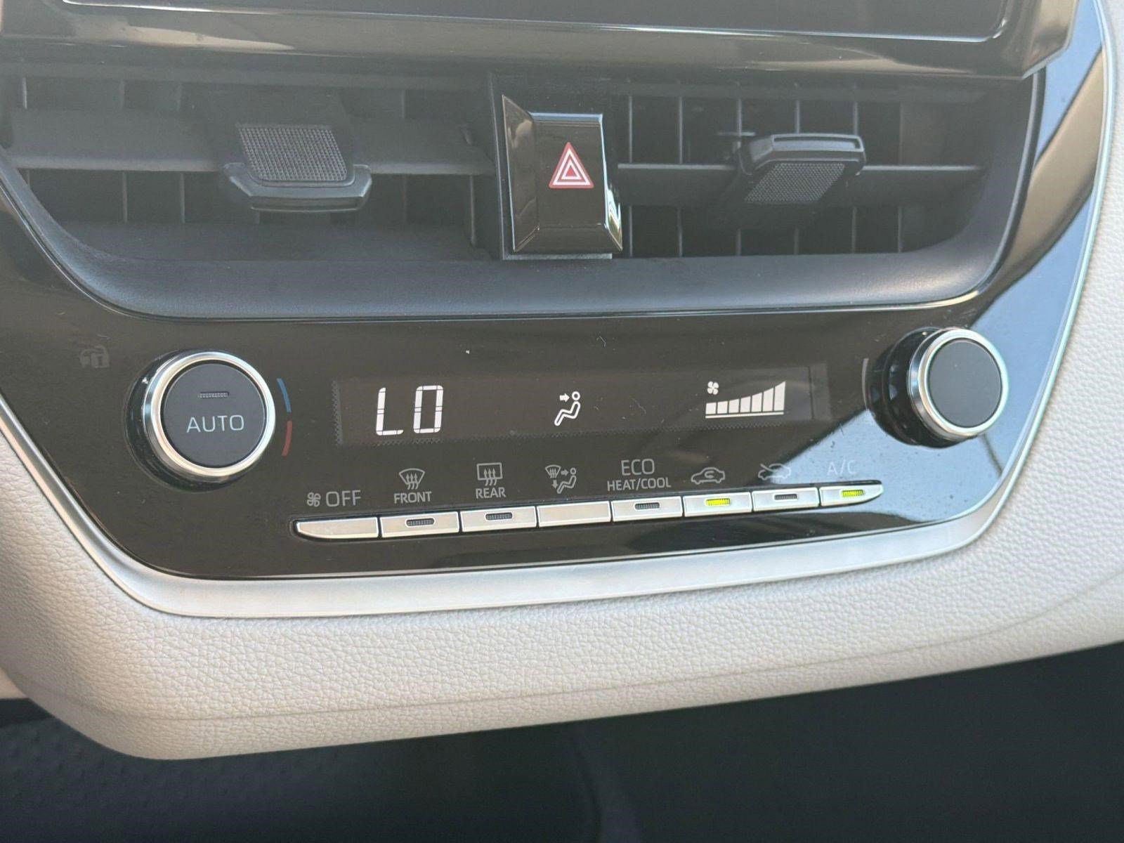 Used 2024 Toyota Corolla LE FWD image 19