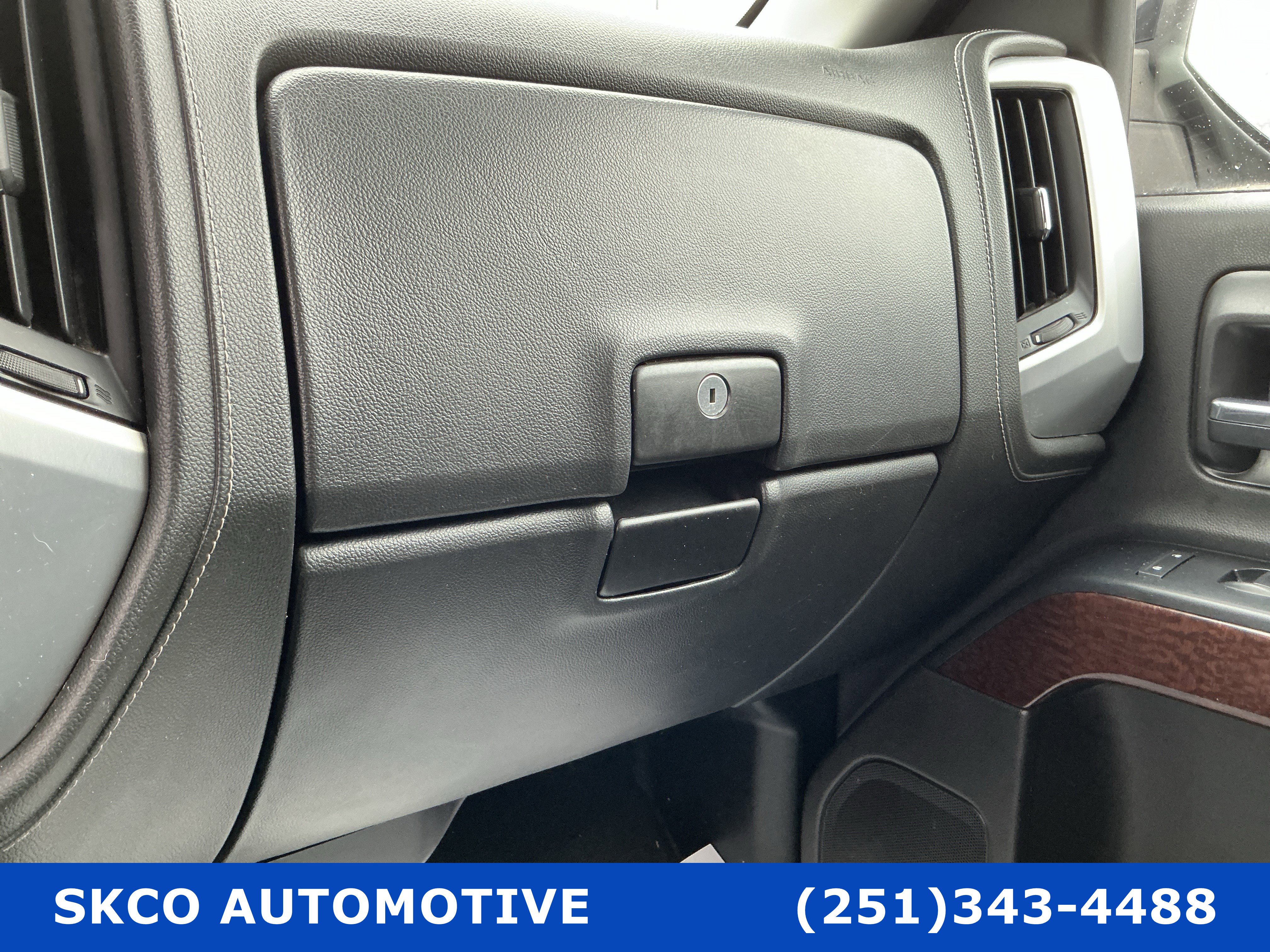 Used 2017 GMC Sierra 1500 SLE w/ SLE Value Package image 24