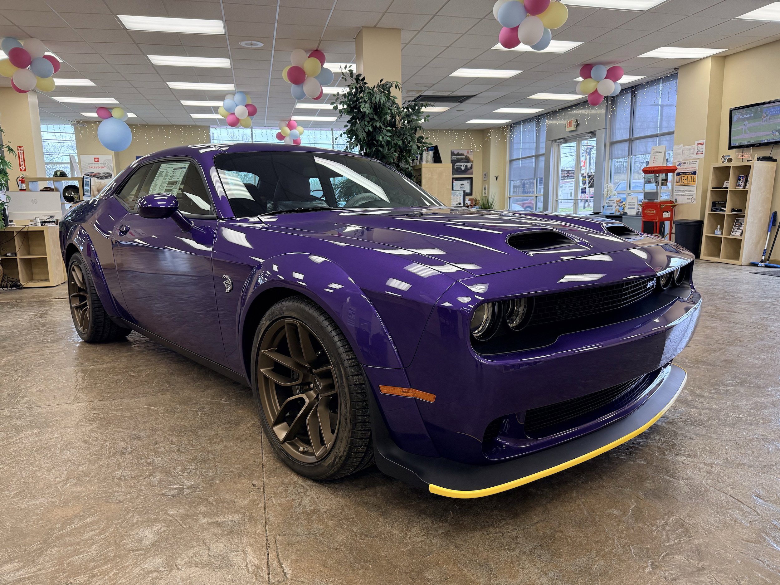 Used 2023 Dodge Challenger SRT Hellcat RWD image 29