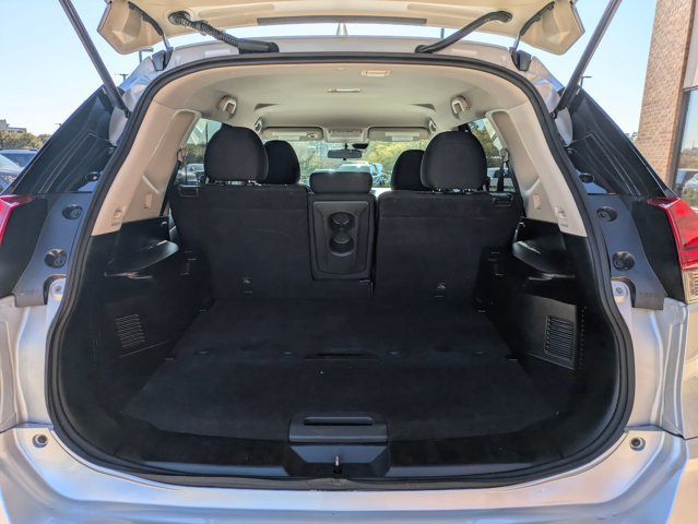 Used 2019 Nissan Rogue S w/ Special Edition Package image 6