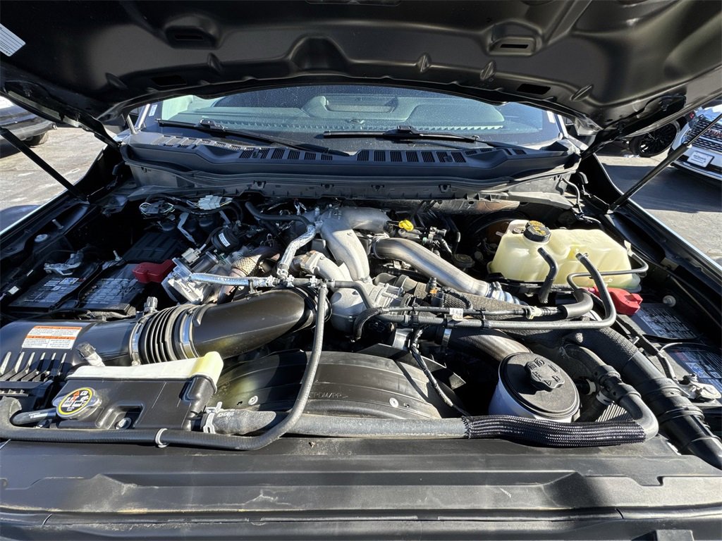Used 2024 Ford F350 Lariat w/ Sport Appearance Package image 25