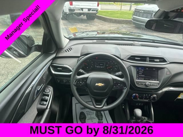 Used 2023 Chevrolet TrailBlazer LT AWD/4WD image 26