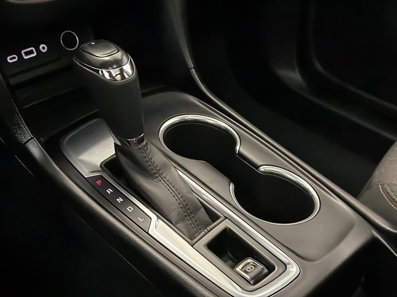 Used 2020 Chevrolet Equinox LT image 29