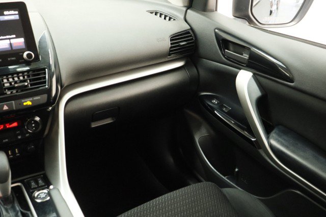 Used 2023 Mitsubishi Eclipse Cross LE AWD/4WD image 26