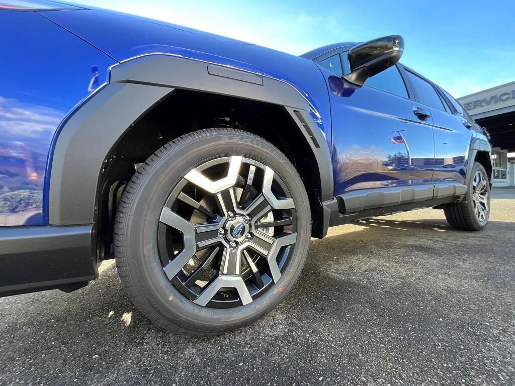 New 2026 Subaru Outback Touring XT image 10