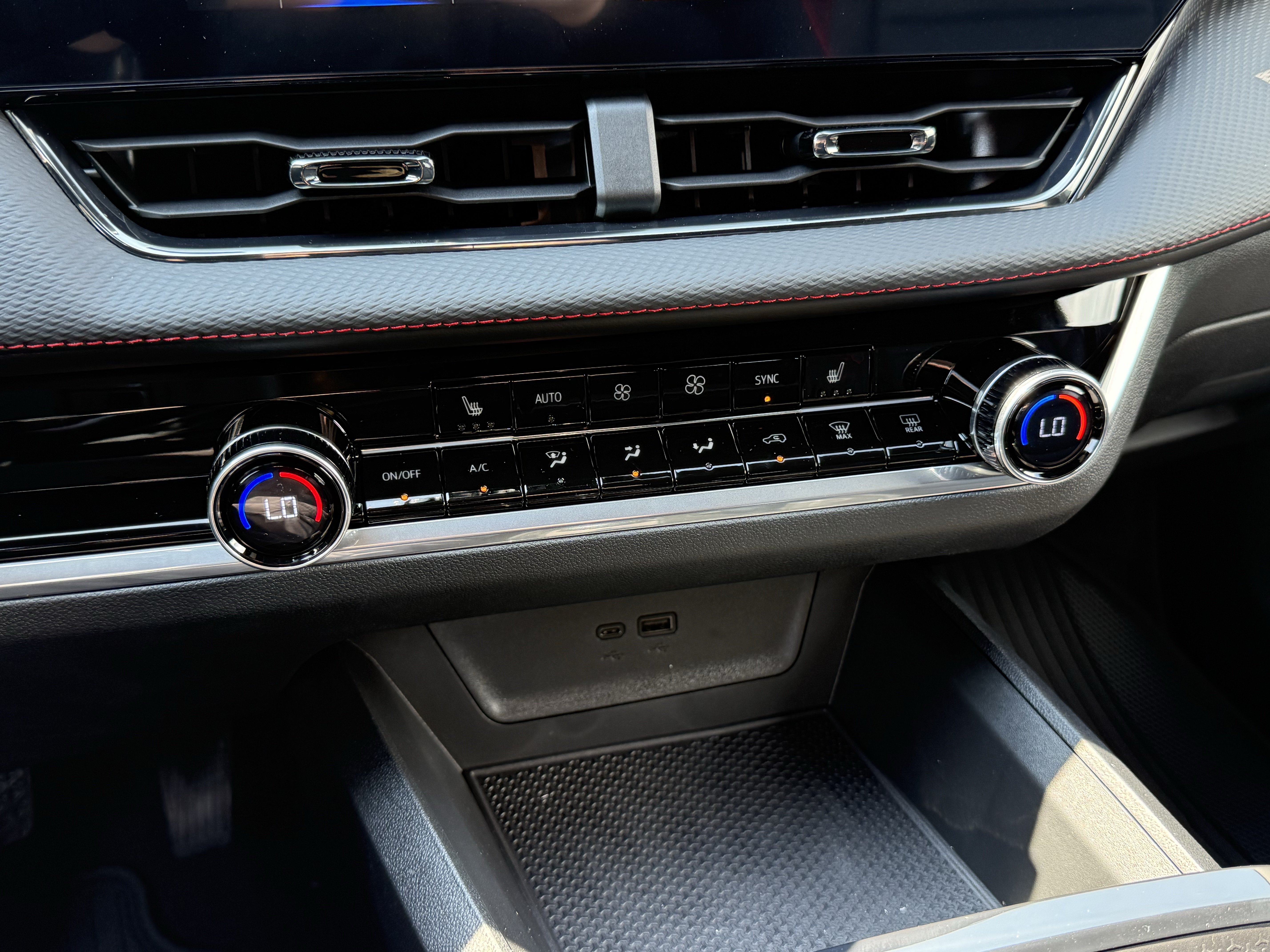 New 2027 Chevrolet Equinox RS w/ Safety and Technology Package FWD image 30