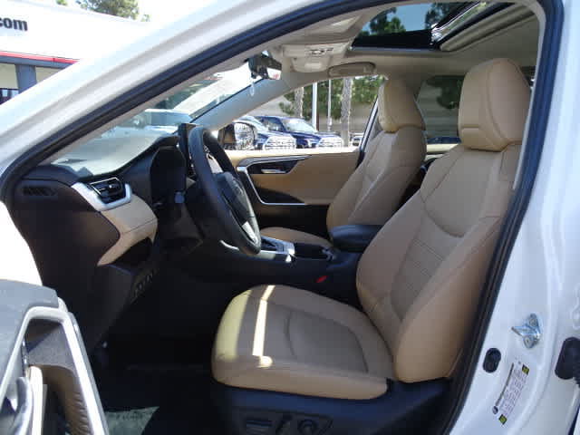 Used 2025 Toyota RAV4 Limited w/ Advanced Technology Package FWD image 17
