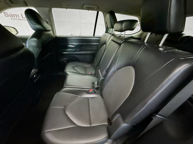 Used 2024 Toyota Grand Highlander AWD image 24