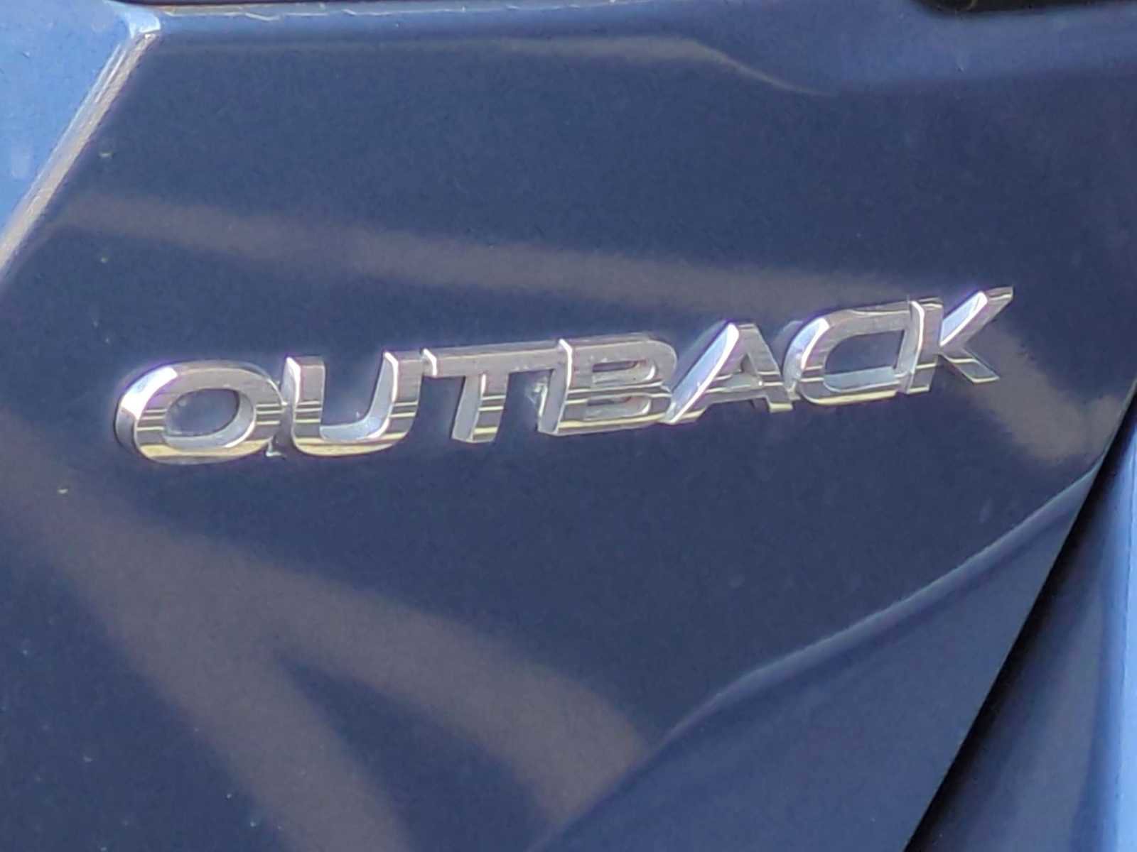 Used 2021 Subaru Outback Premium image 13