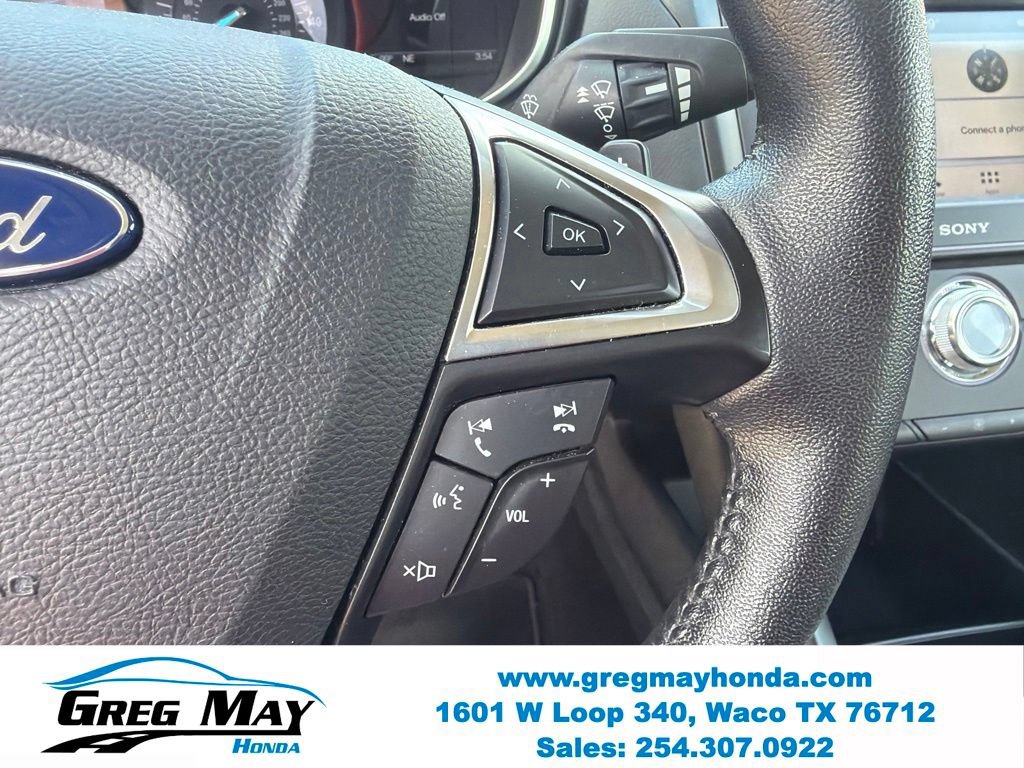 Used 2017 Ford Fusion Titanium AWD/4WD image 11
