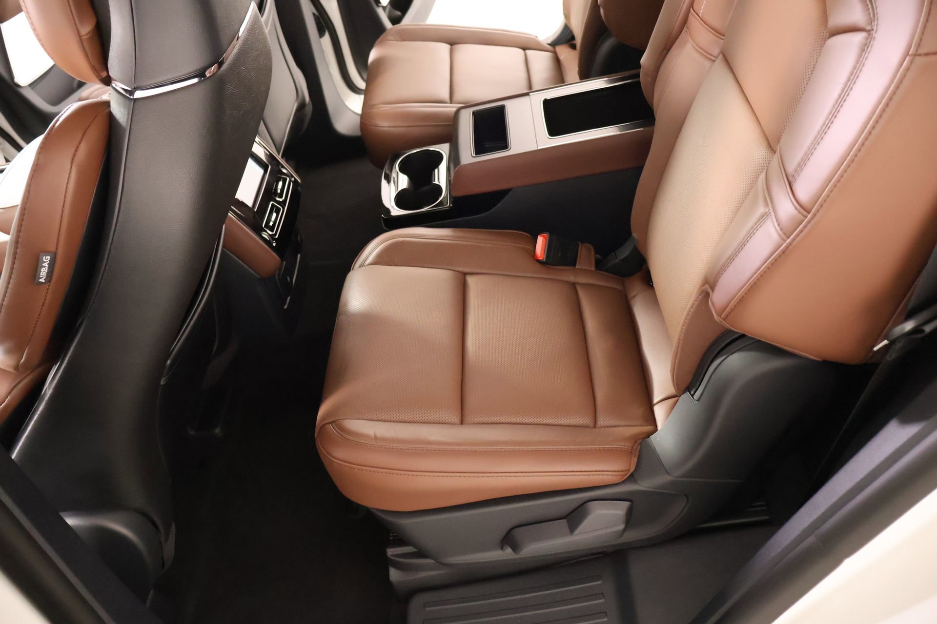 New 2026 Lincoln Aviator Reserve AWD/4WD image 12