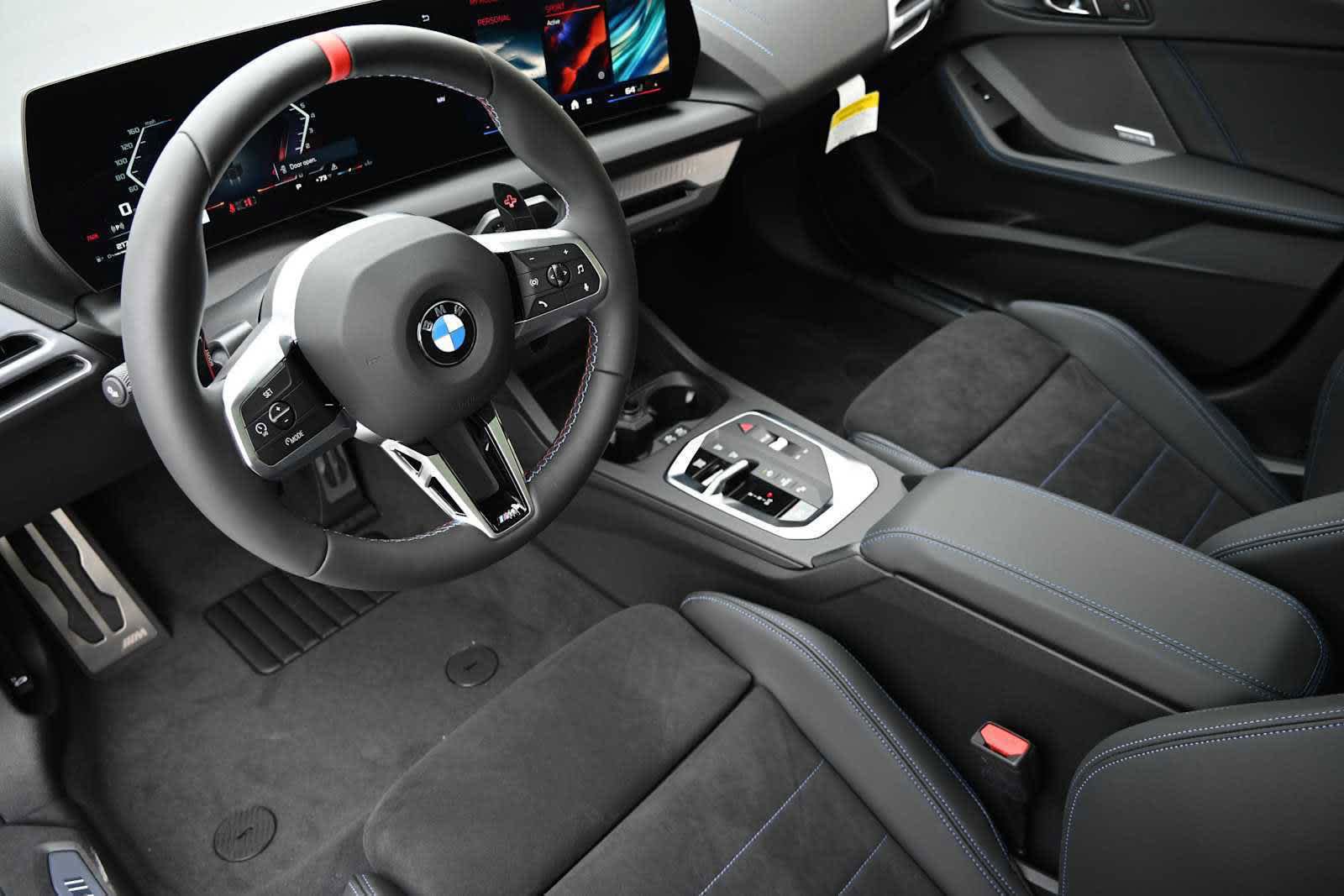 Used 2025 BMW M235i xDrive w/ Premium Package AWD/4WD image 9