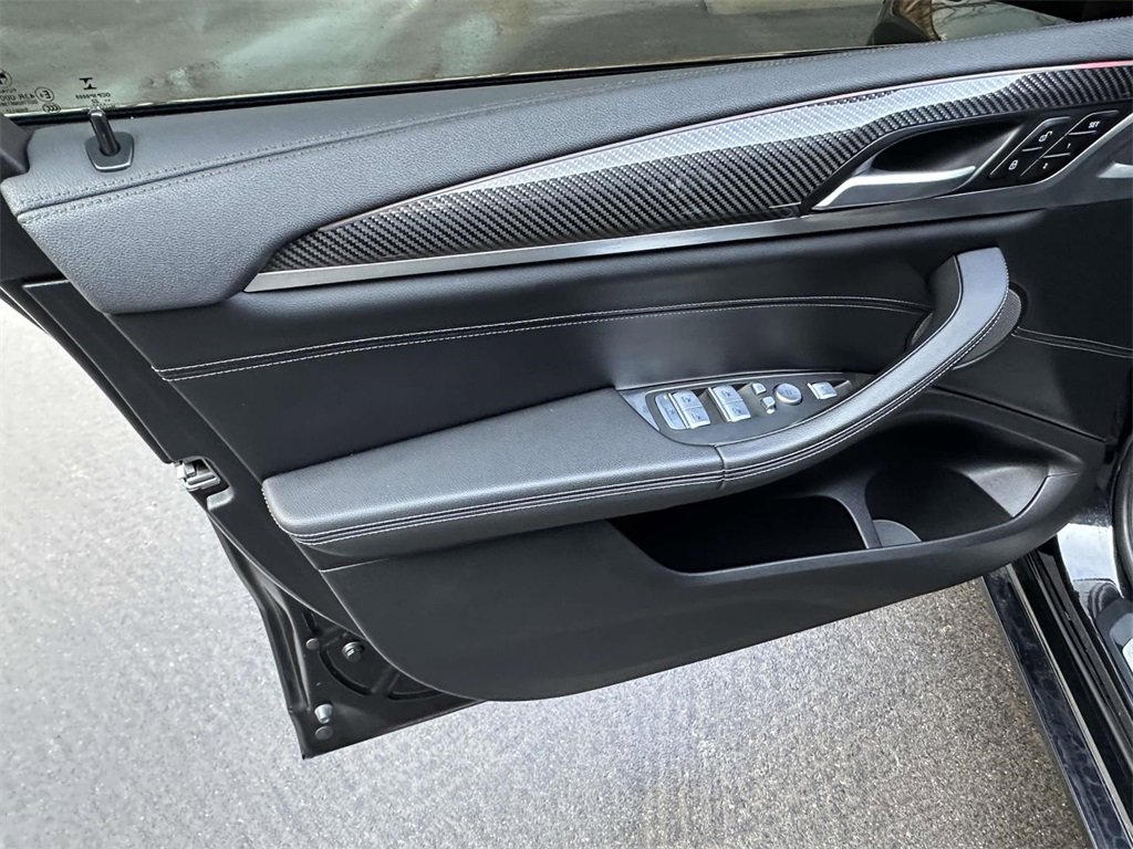 Used 2023 BMW X4 M40i w/ Premium Package image 15