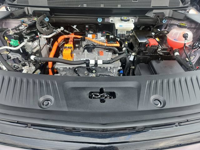 Used 2024 Chevrolet Equinox EV RS FWD image 21