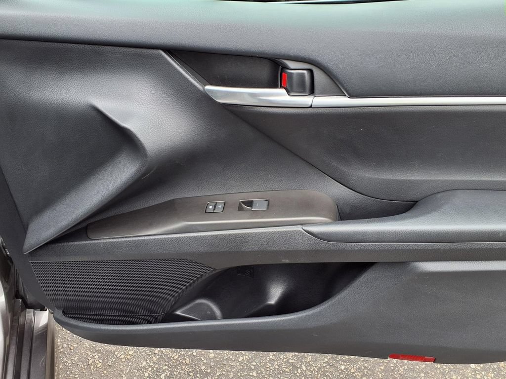 Used 2023 Toyota Camry SE w/ Audio Upgrade Package FWD image 24