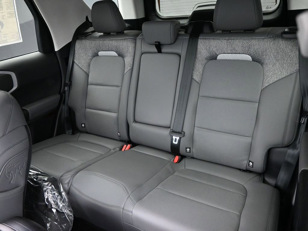 New 2025 Ford Bronco Sport Badlands image 24