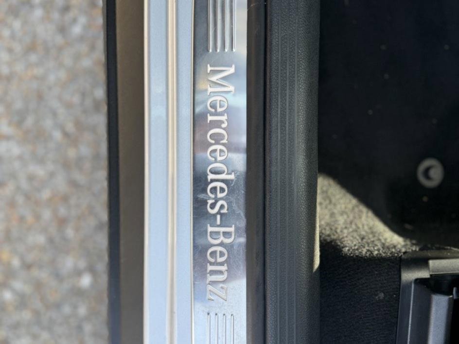 Used 2017 Mercedes-Benz GLC 300 4MATIC Coupe image 39