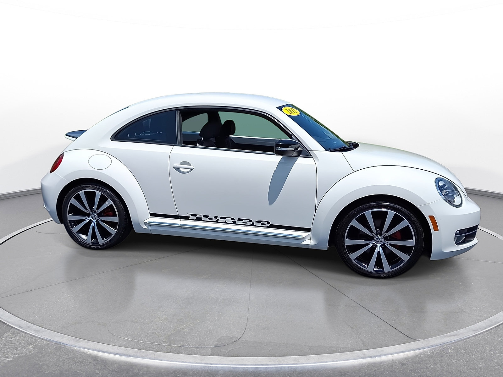 Used 2012 Volkswagen Beetle Turbo FWD image 9