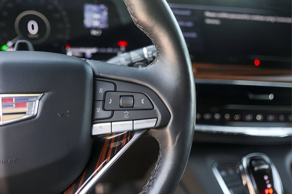 Certified 2023 Cadillac Escalade Premium Luxury w/ LPO, Radiant Package AWD/4WD image 13