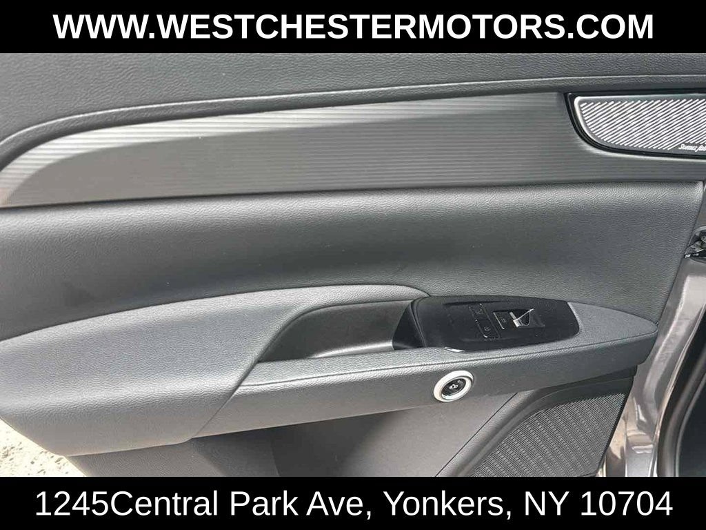 Used 2023 Maserati Grecale GT AWD/4WD image 27