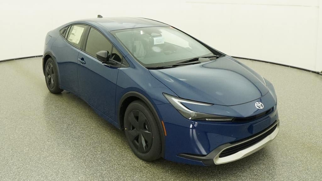 New 2026 Toyota Prius Plug-In Hybrid FWD image 13