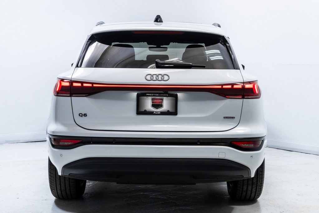 Used 2025 Audi Q6 e-tron Premium w/ Convenience Package image 6