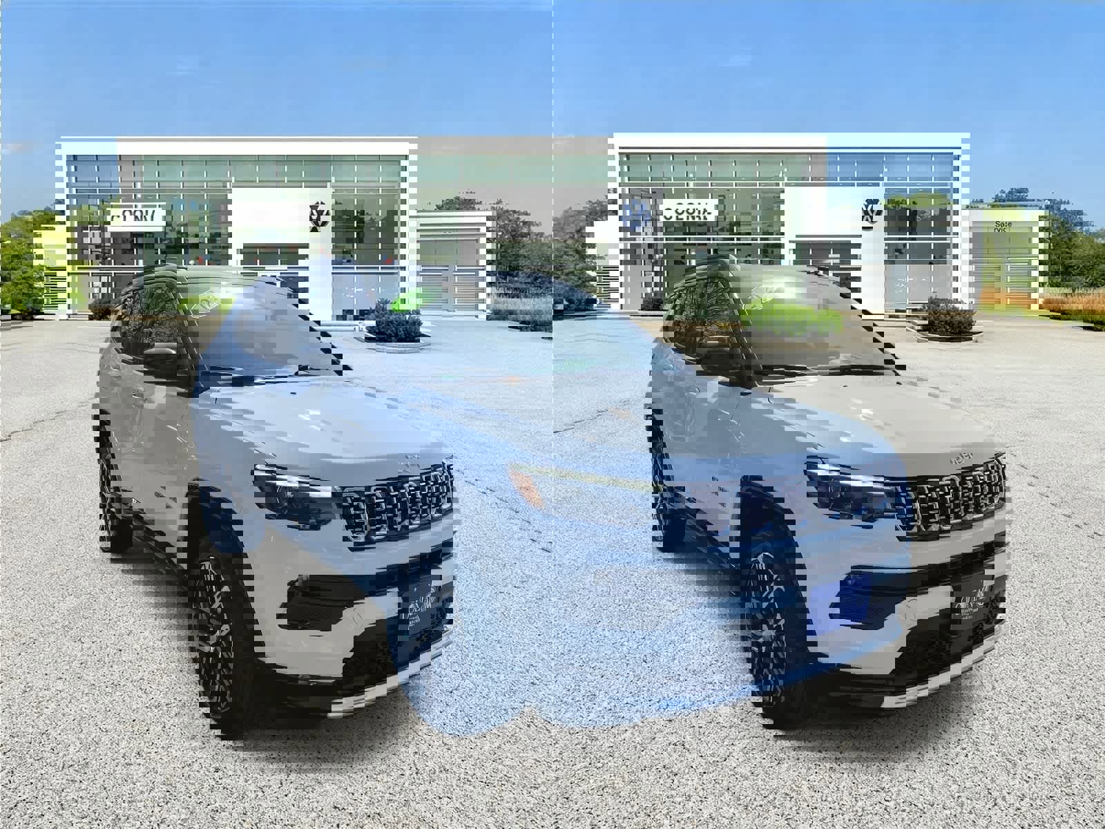 Used 2024 Jeep Compass Limited w/ Elite Group image 7