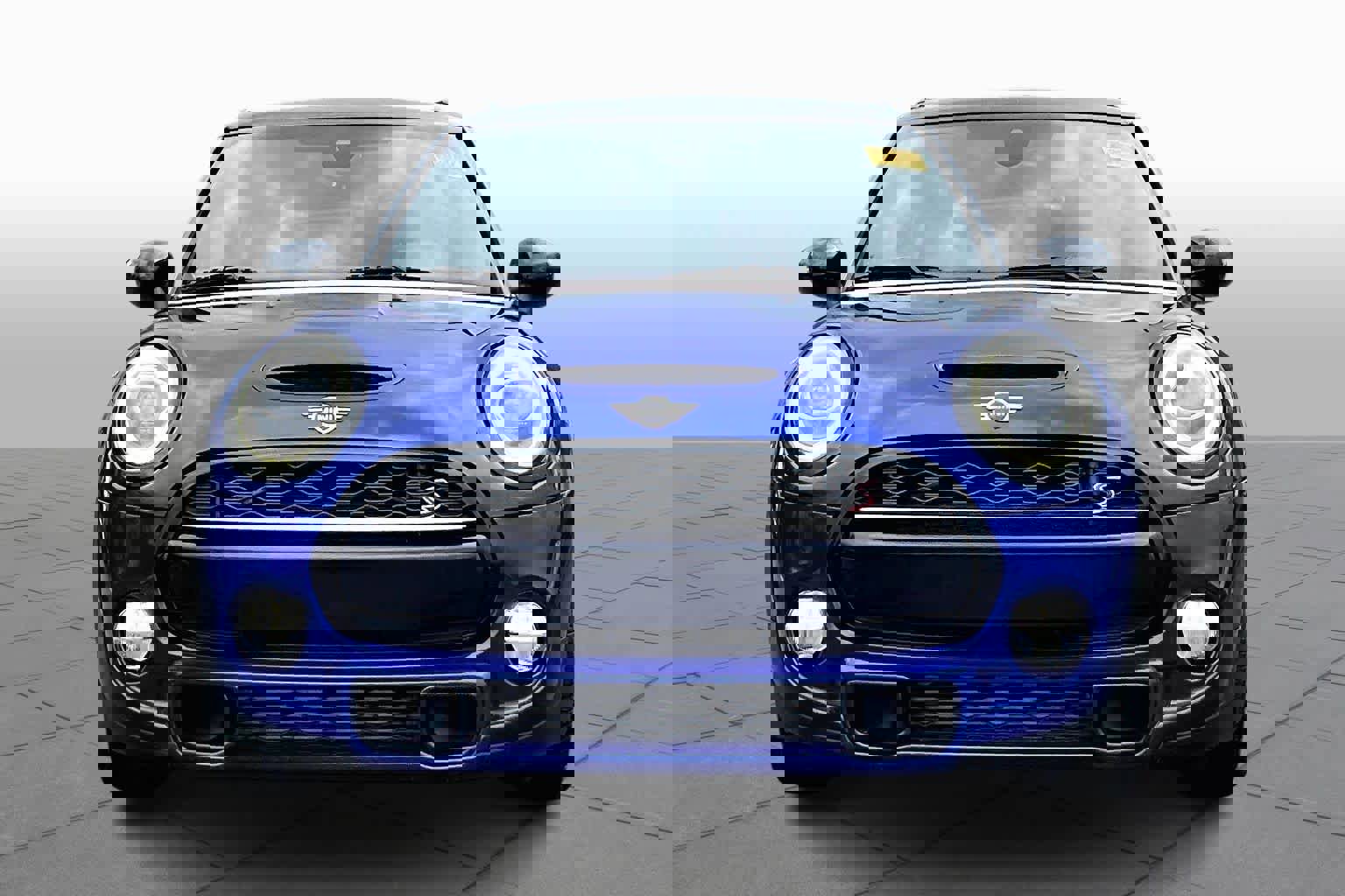 Used 2019 MINI Cooper S image 4