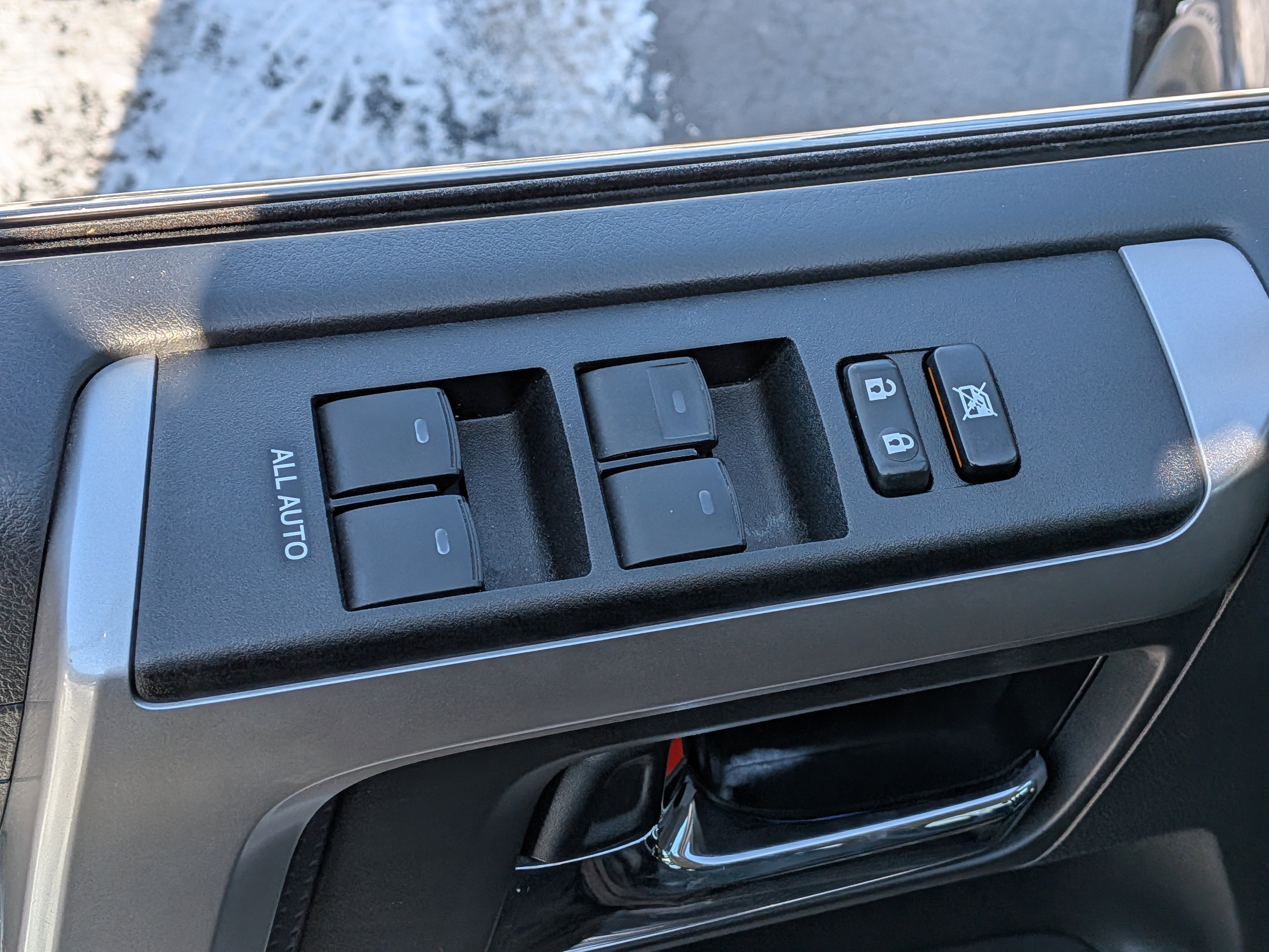 Used 2023 Toyota 4Runner Limited image 16