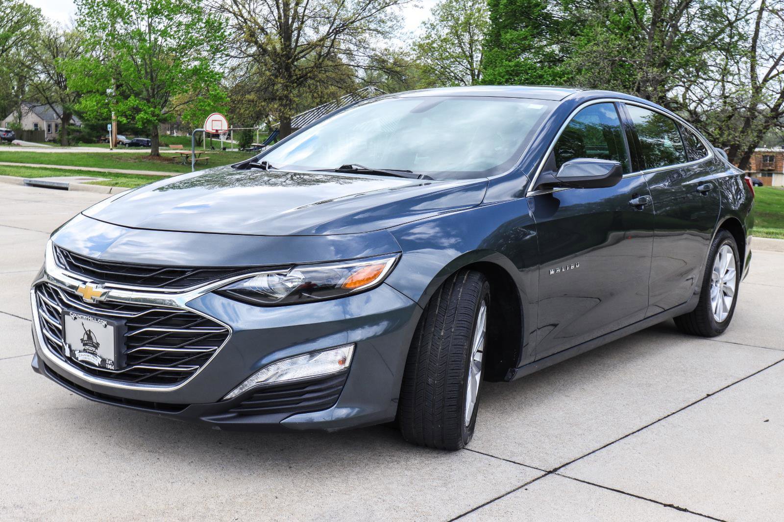 Used 2019 Chevrolet Malibu LT image 3