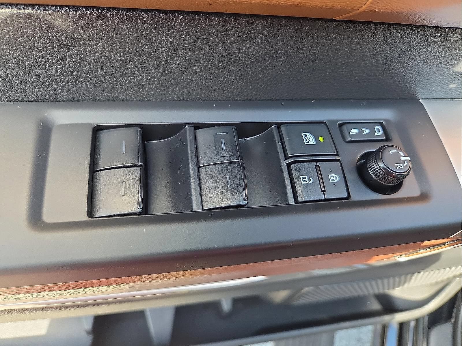 Used 2025 Toyota Tundra 1794 Edition AWD/4WD image 15