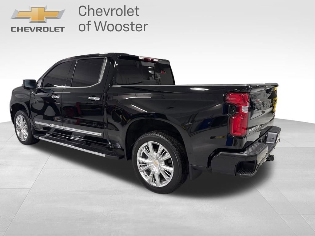 Used 2024 Chevrolet Silverado 1500 High Country w/ High Country Premium Package image 4