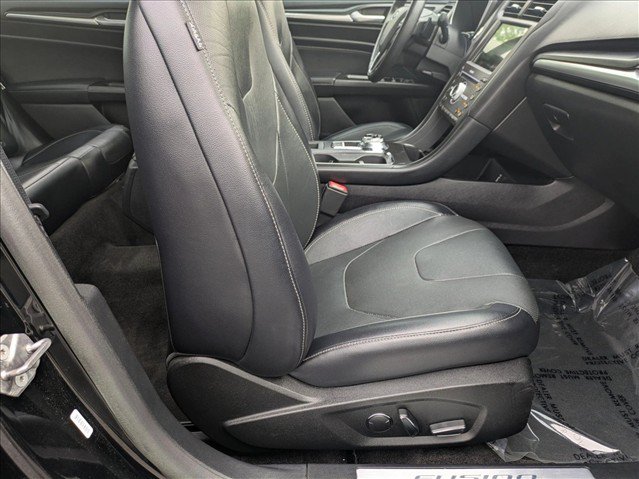 Used 2018 Ford Fusion Titanium AWD/4WD image 22