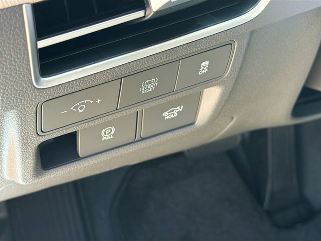New 2026 Hyundai Sonata Limited FWD image 10