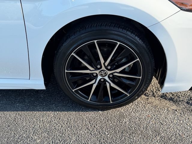 Certified 2023 Toyota Camry SE FWD image 9