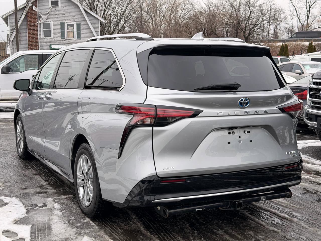Used 2022 Toyota Sienna Platinum image 7