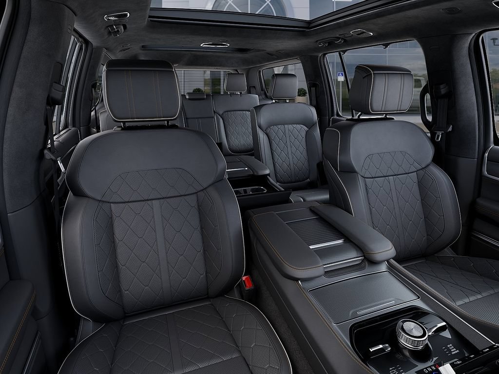 New 2026 Jeep Grand Wagoneer Summit AWD/4WD image 16