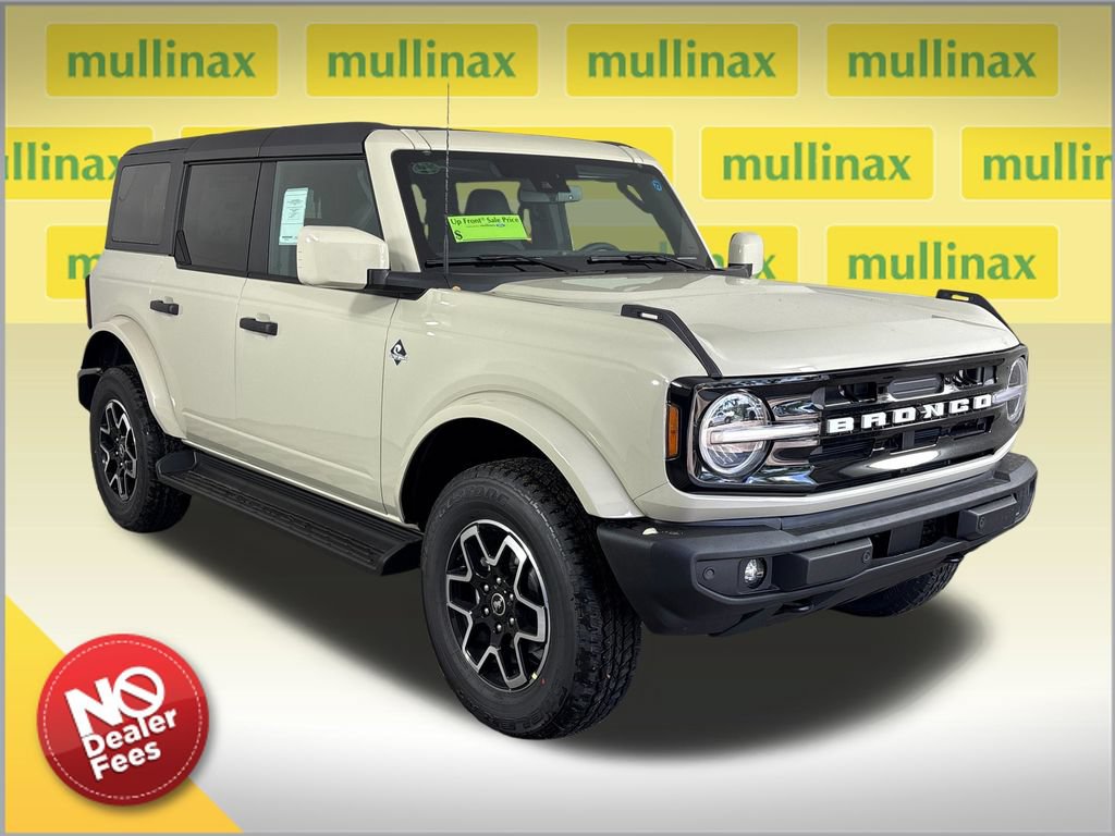 New 2026 Ford Bronco Outer Banks AWD/4WD image 1