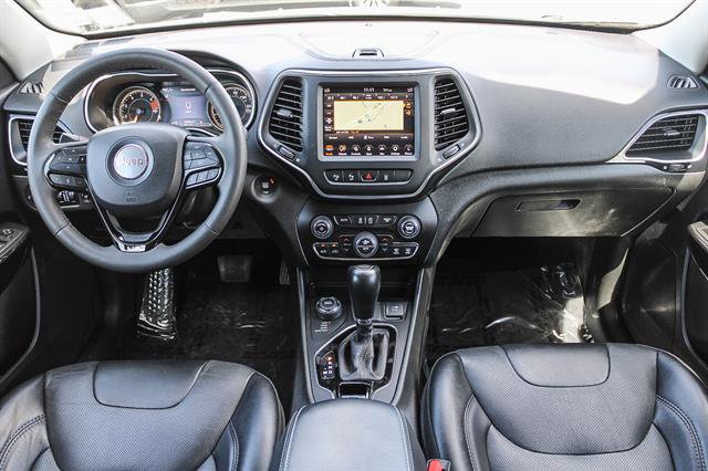 Used 2023 Jeep Cherokee Altitude Lux image 12