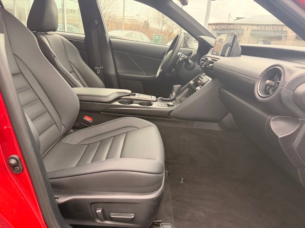 Used 2023 Lexus IS 350 F Sport image 18