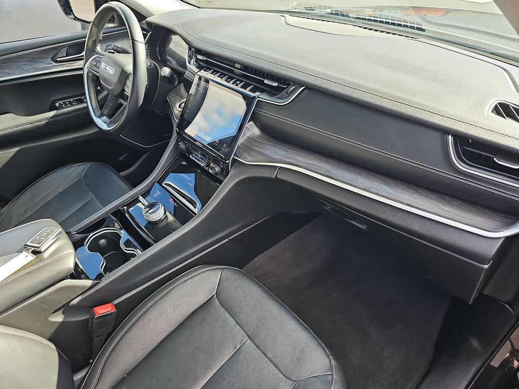 Used 2021 Jeep Grand Cherokee L Limited image 20