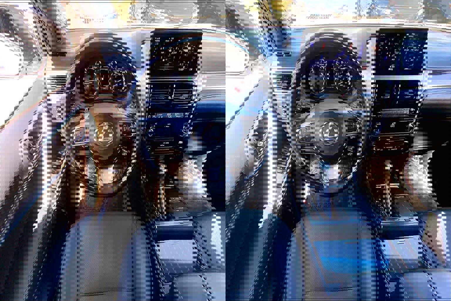 Used 2023 Lexus GX 460 Premium w/ Accessory Package image 6