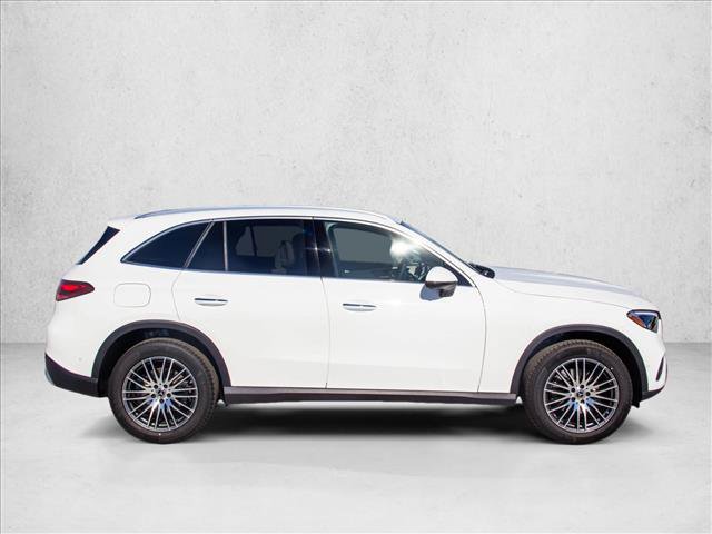 Certified 2026 Mercedes-Benz GLC 300 4MATIC image 4