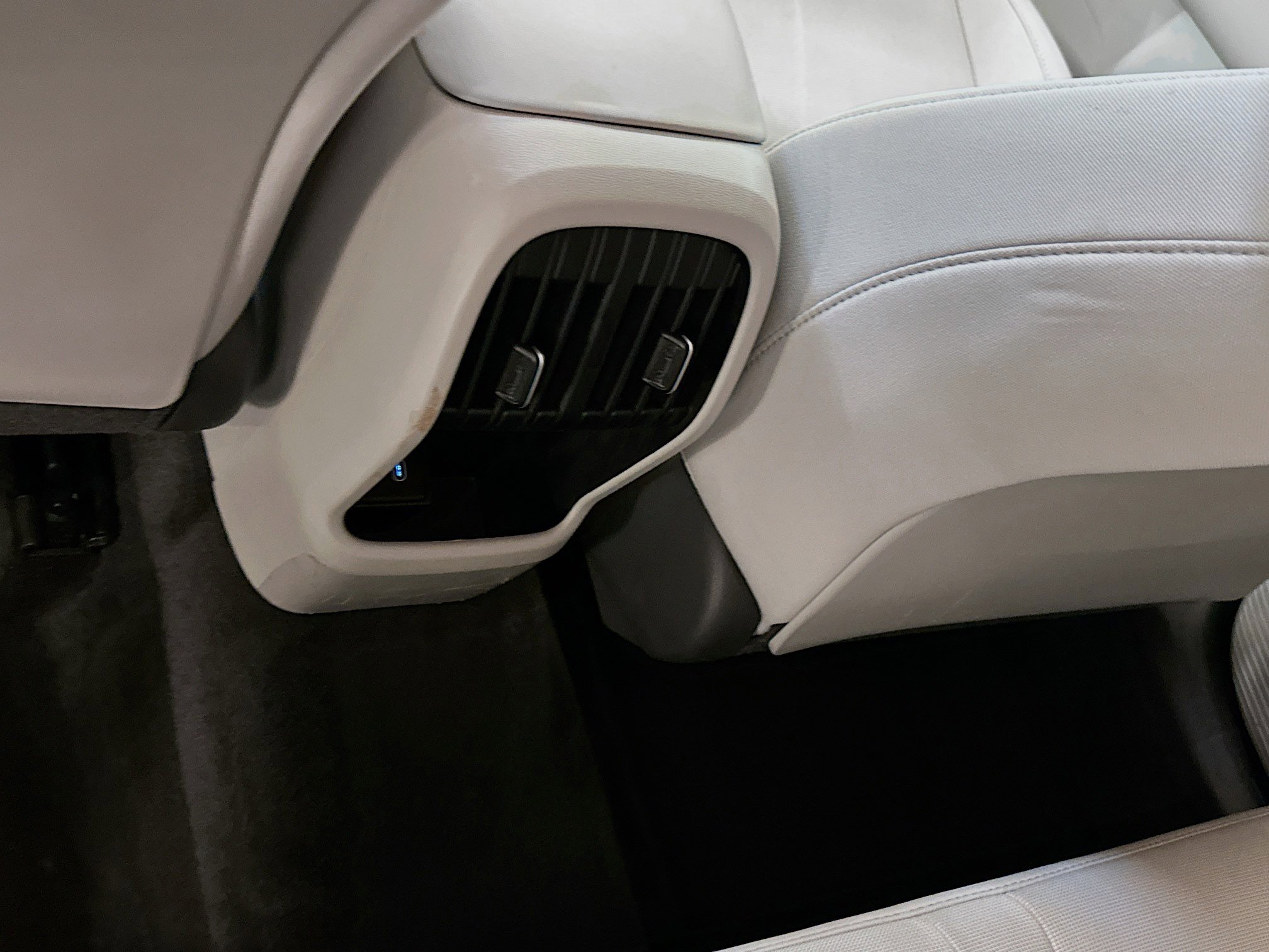 Used 2025 Hyundai Kona SEL image 28