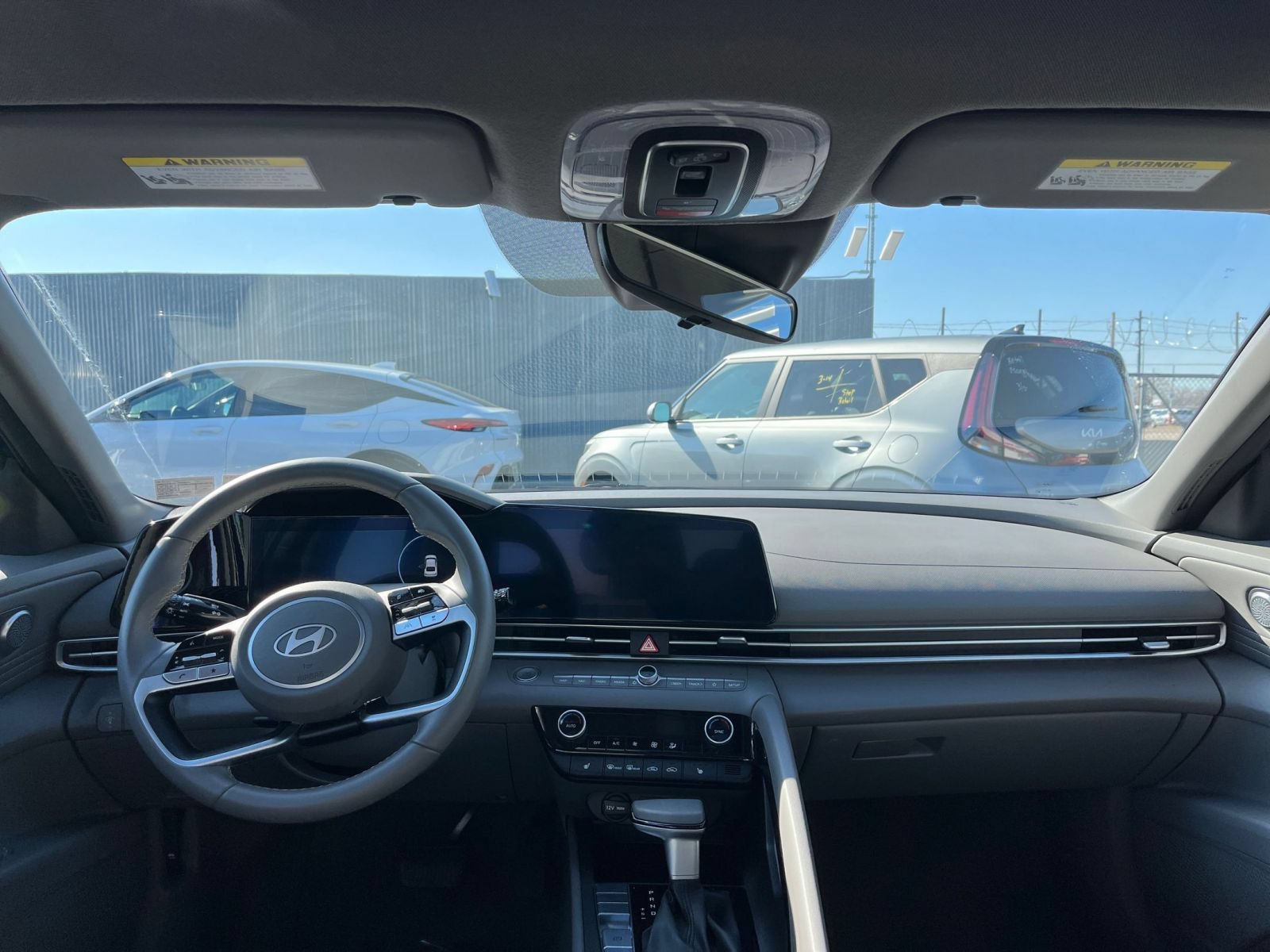 Used 2025 Hyundai Elantra SEL FWD image 34